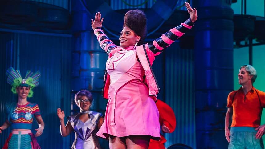 Pearl Krabs in The SpongeBob Musical